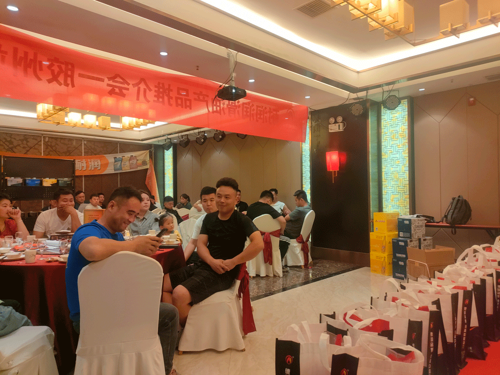 融夢致新 賦能終端 | 耐潤潤滑油產品推介會膠州站完美收官!